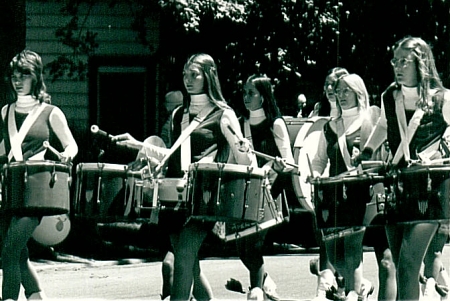 teddys-islettes-girldrumcorps1976.jpg